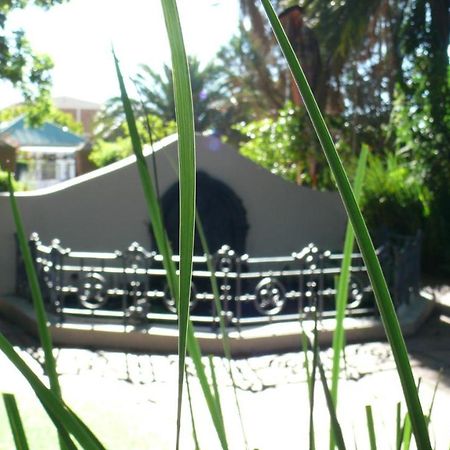 Cecil John Rhodes Guest House Kimberley Exterior photo